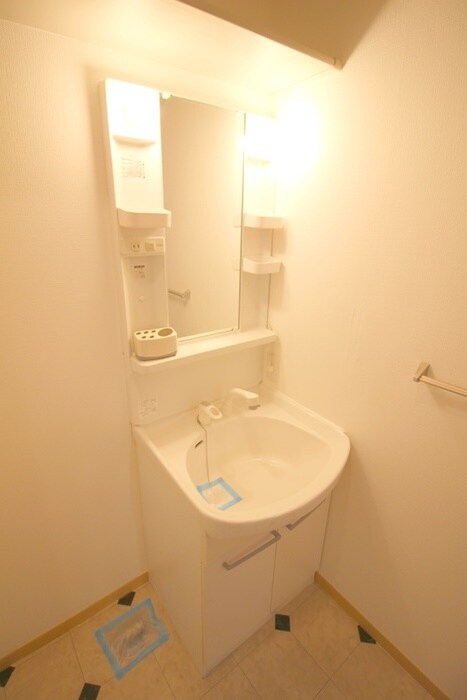 物件内観写真7　(洗面)