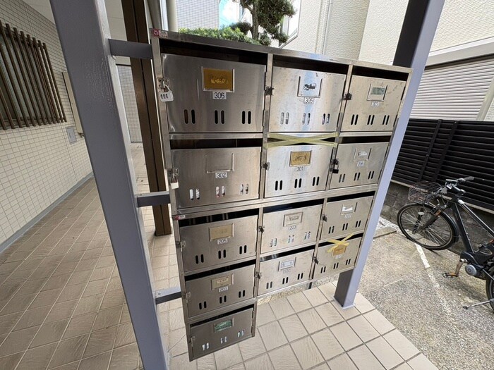 物件外観写真6　(建物設備)