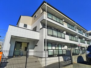 インテレッセ外観写真