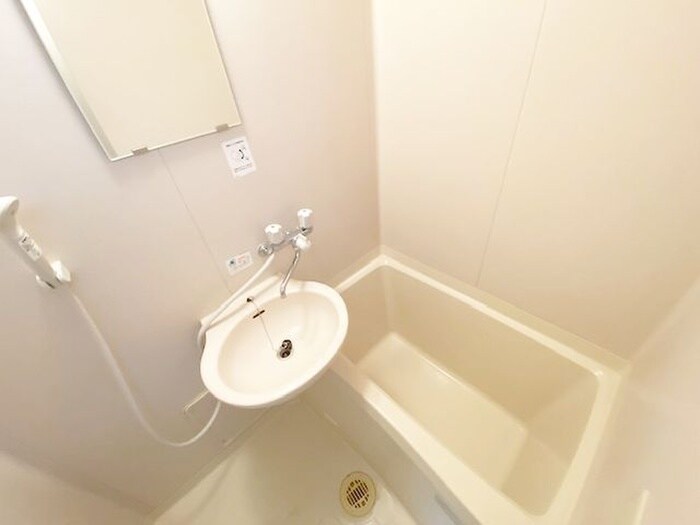 物件内観写真13　(バス／シャワールーム等)