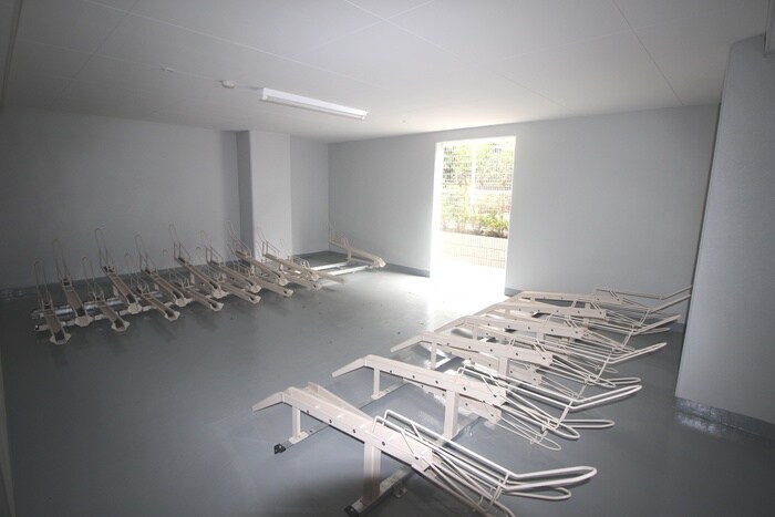 物件外観写真6　(駐輪場)