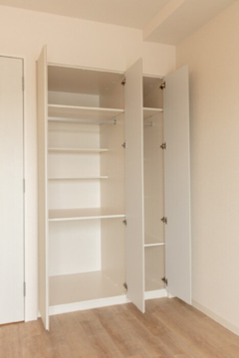 物件内観写真8　(収納)