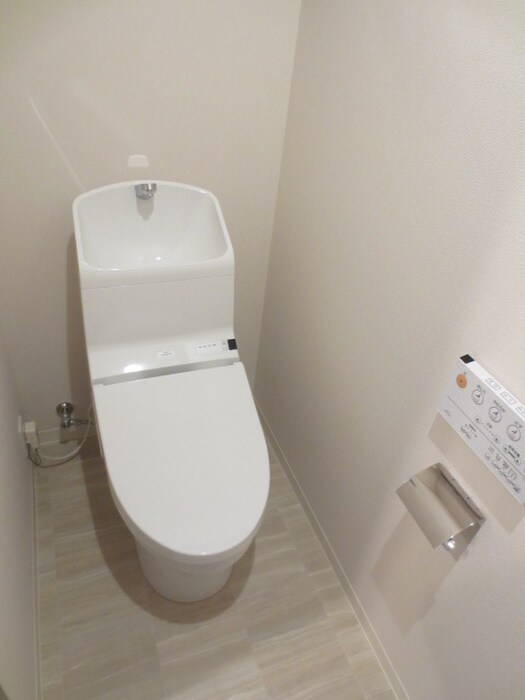 物件内観写真13　(トイレ)