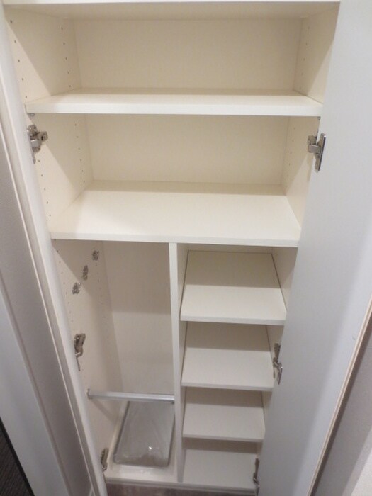 物件内観写真14　(靴箱)