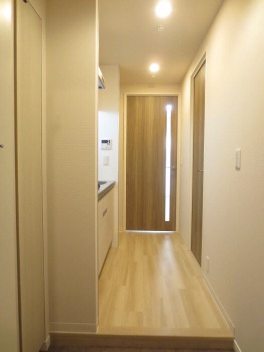 物件内観写真15　(廊下)