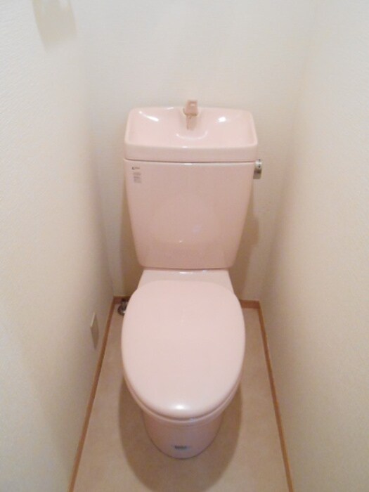 物件内観写真12　(トイレ)