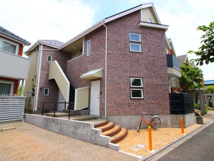 物件外観写真1　(外観写真)