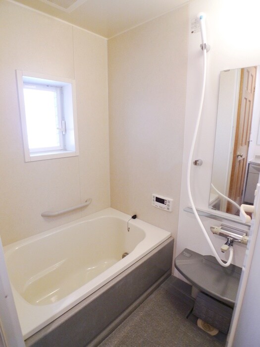 物件内観写真10　(バス／シャワールーム等)