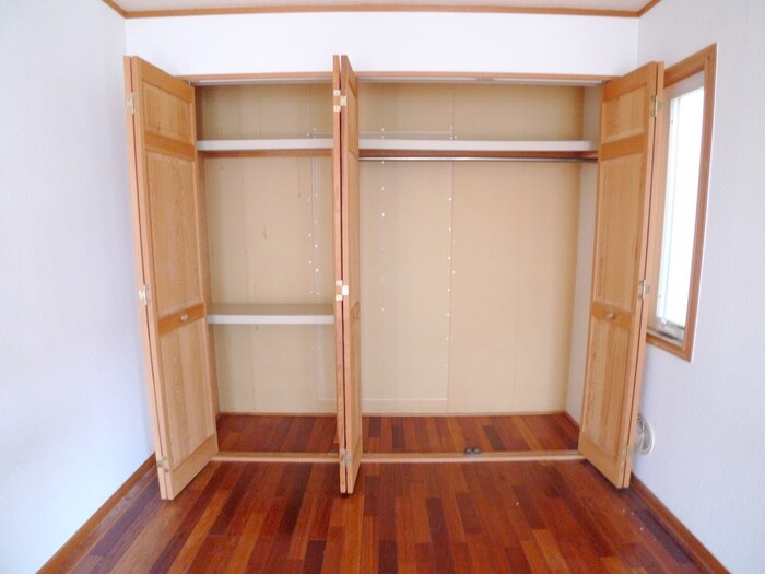 物件内観写真13　(収納)