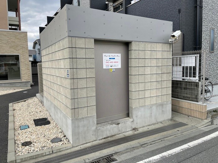 物件外観写真4　(建物設備)
