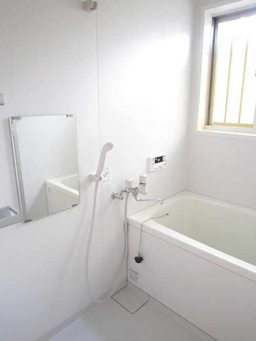 物件内観写真13　(バス／シャワールーム等)