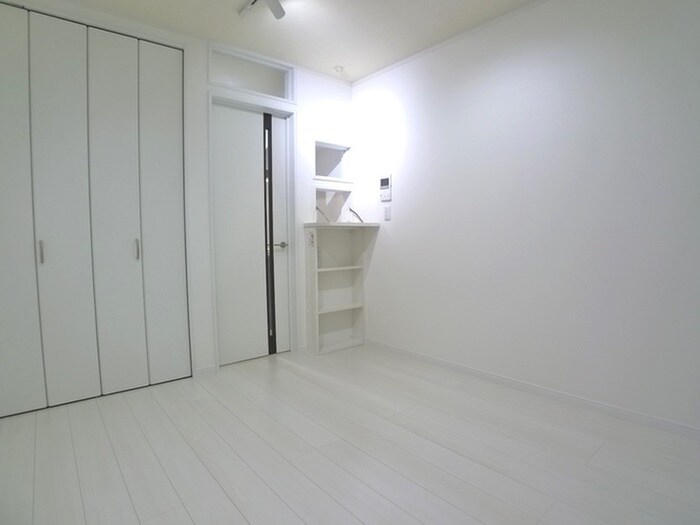 物件内観写真5　(居室)