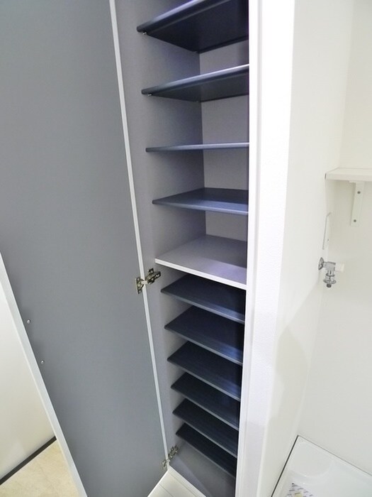 物件内観写真15　(靴箱)