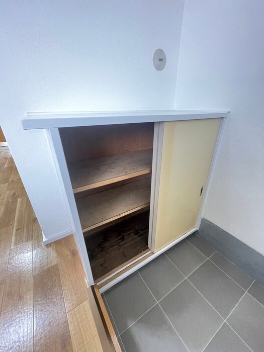 物件内観写真16　(靴箱)