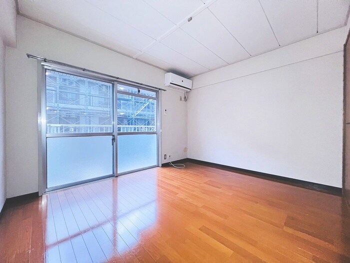 物件内観写真10　(居室)