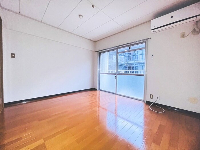 物件内観写真11　(居室)