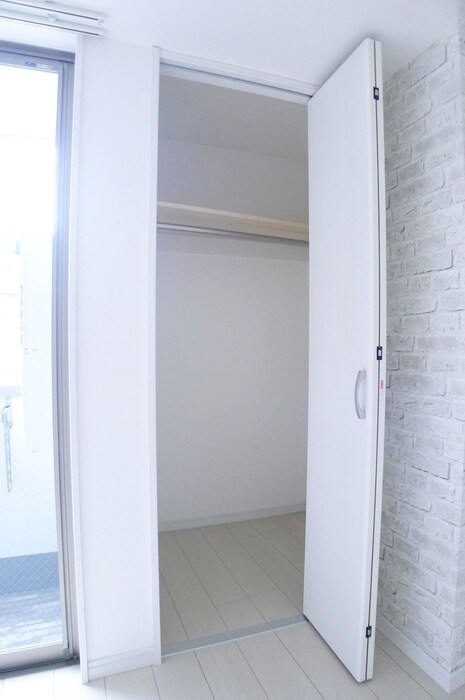 物件内観写真18　(収納)