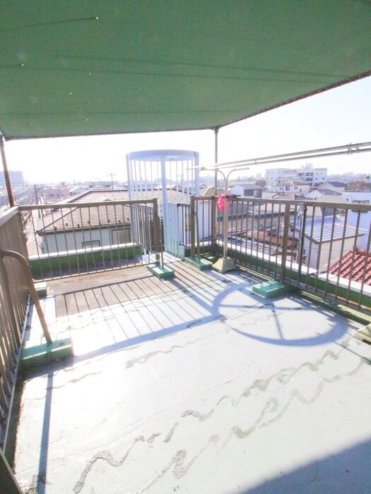 物件内観写真15　(室内からの展望)