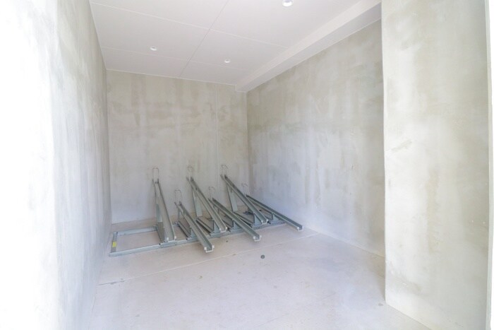 物件外観写真3　(駐輪場)