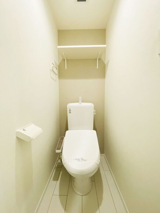 物件内観写真15　(トイレ)