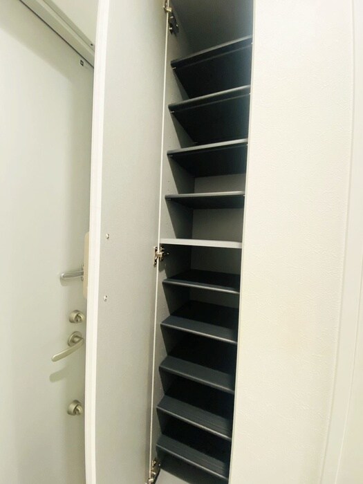物件内観写真19　(靴箱)
