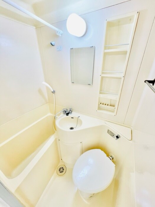 物件内観写真9　(バス／シャワールーム等)