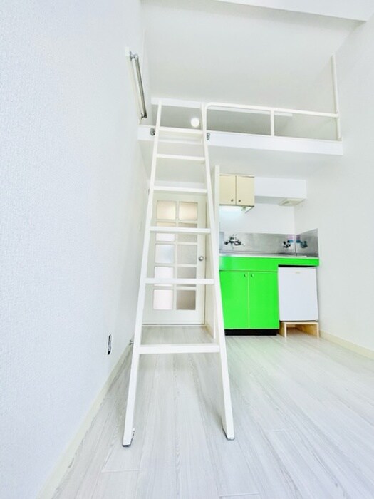 物件内観写真14　(居室)