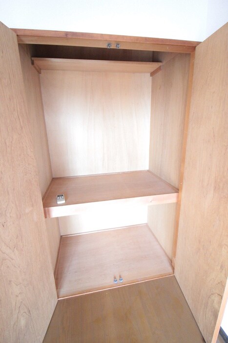 物件内観写真9　(収納)
