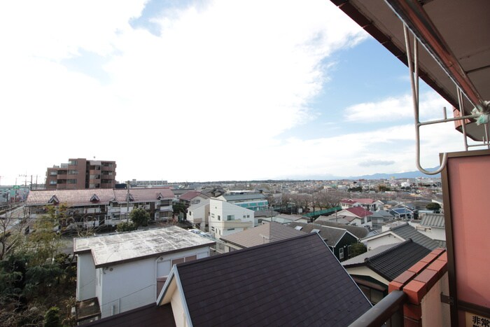 物件内観写真16　(室内からの展望)