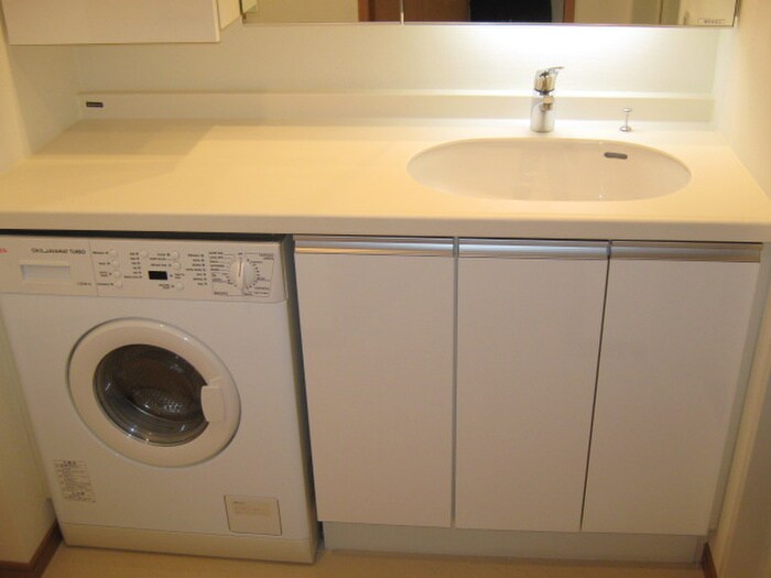 物件内観写真12　(洗面)