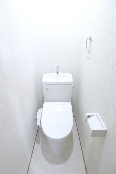 物件内観写真10　(トイレ)