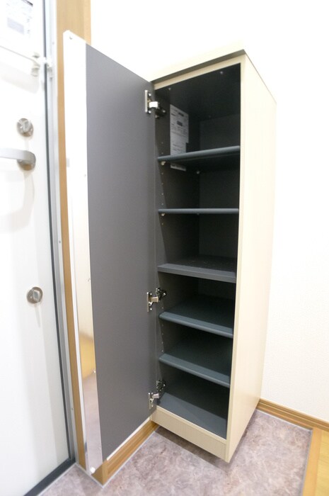 物件内観写真14　(靴箱)