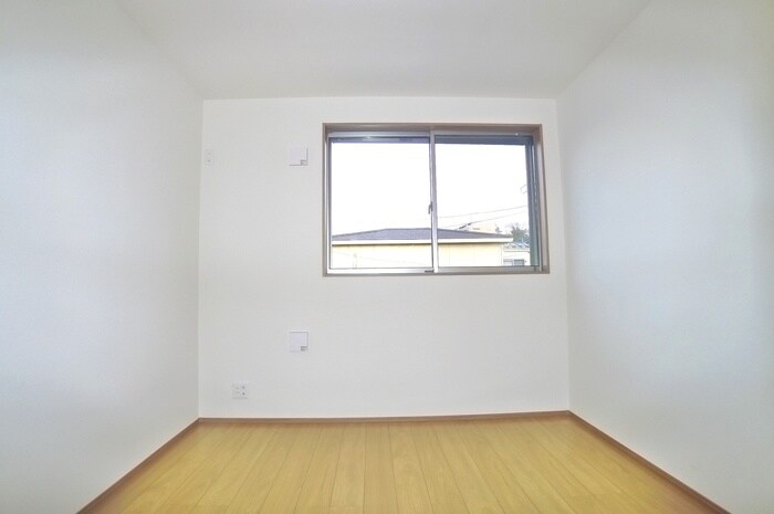 物件内観写真19　(居室)