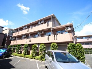 ウィングス港南中央　８外観写真