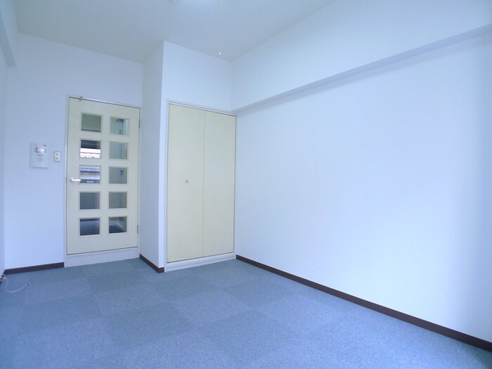 物件内観写真5　(居室)