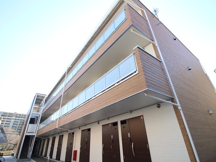 物件外観写真2　(外観写真)