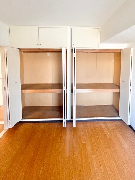 物件内観写真12　(収納)