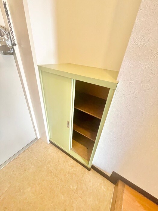 物件内観写真13　(靴箱)