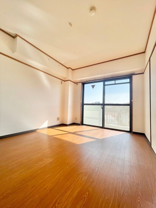 物件内観写真18　(居室)