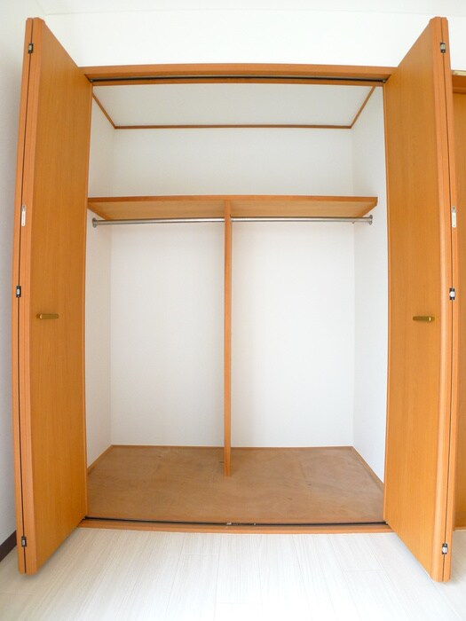 物件内観写真15　(収納)