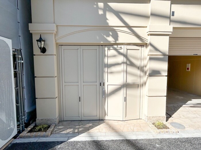 物件外観写真3　(建物設備)