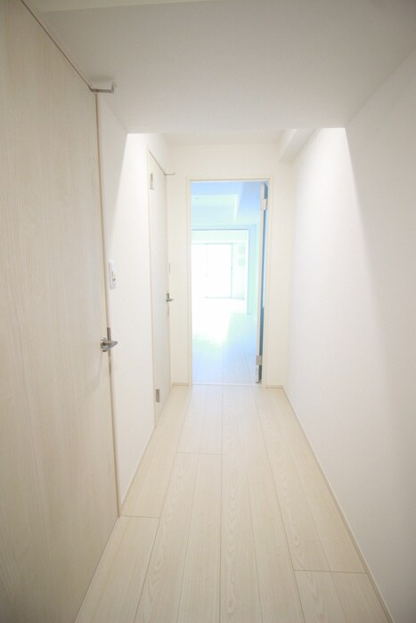 物件内観写真20　(廊下)