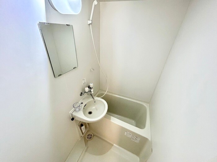 物件内観写真10　(バス／シャワールーム等)