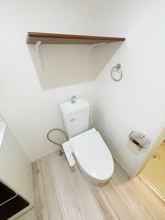 物件内観写真14　(トイレ)