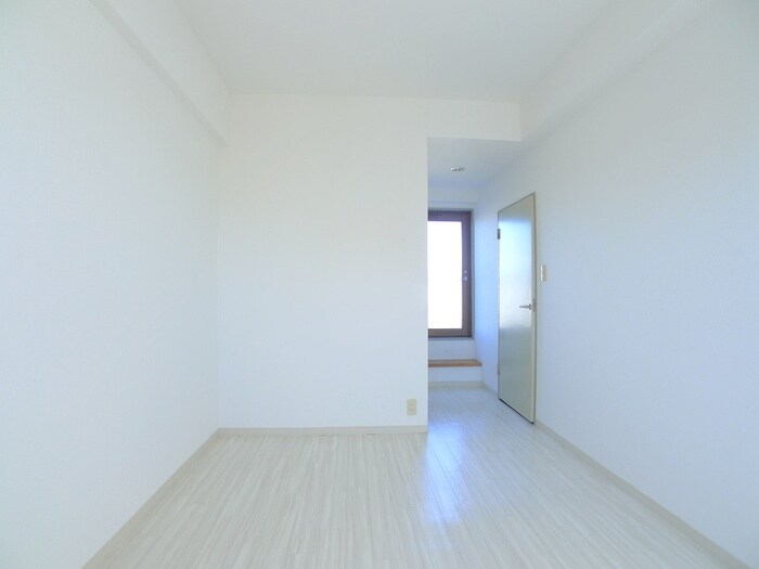 物件内観写真8　(内観写真)