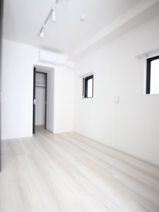 物件内観写真14　(居室)