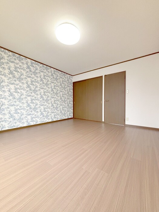 物件内観写真6　(居室)
