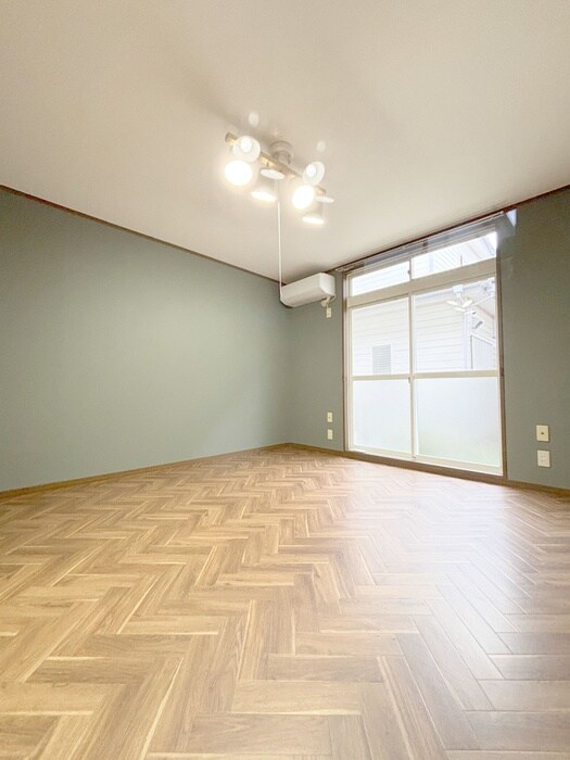 物件内観写真7　(内観写真)