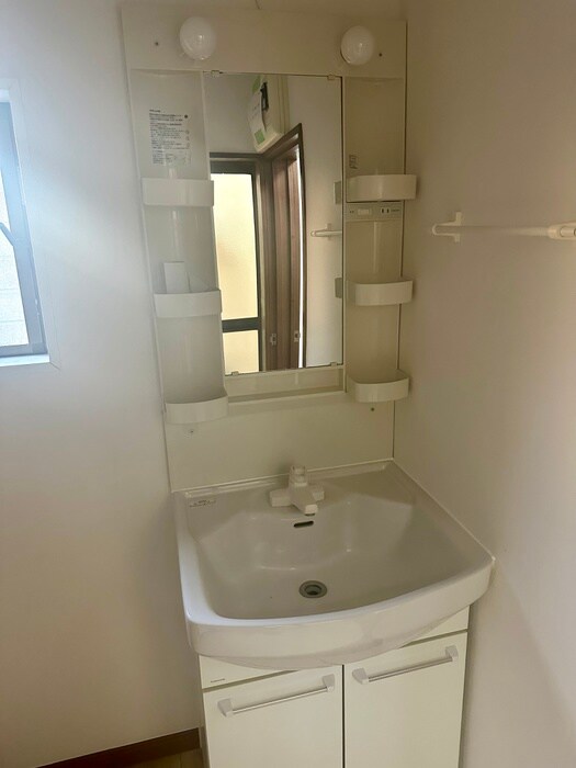 物件内観写真14　(洗面)