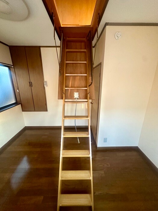 物件内観写真17　(居室)